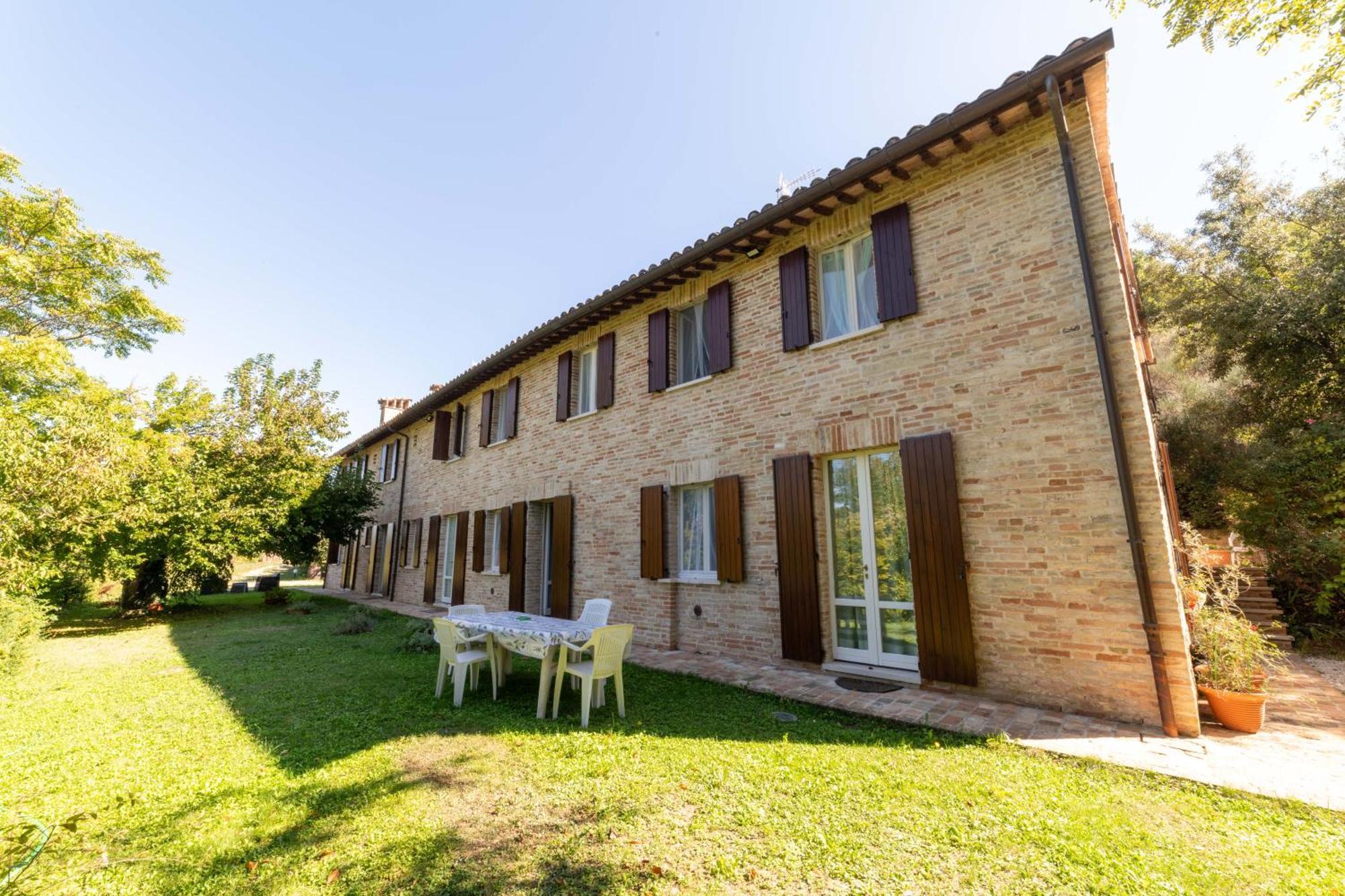 Ca' Maggetti Villa Urbino Buitenkant foto